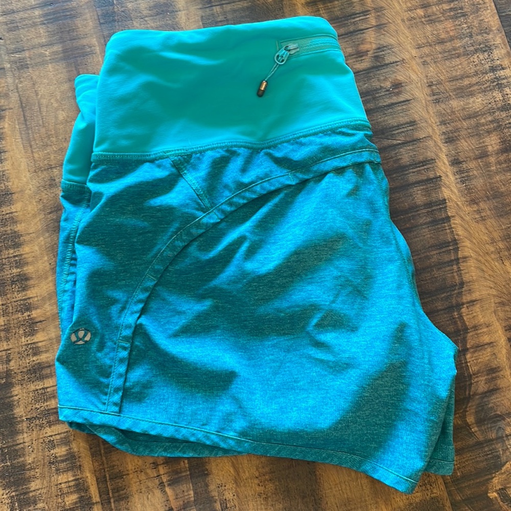 Lululemon Size 6 Run Speed Shorts